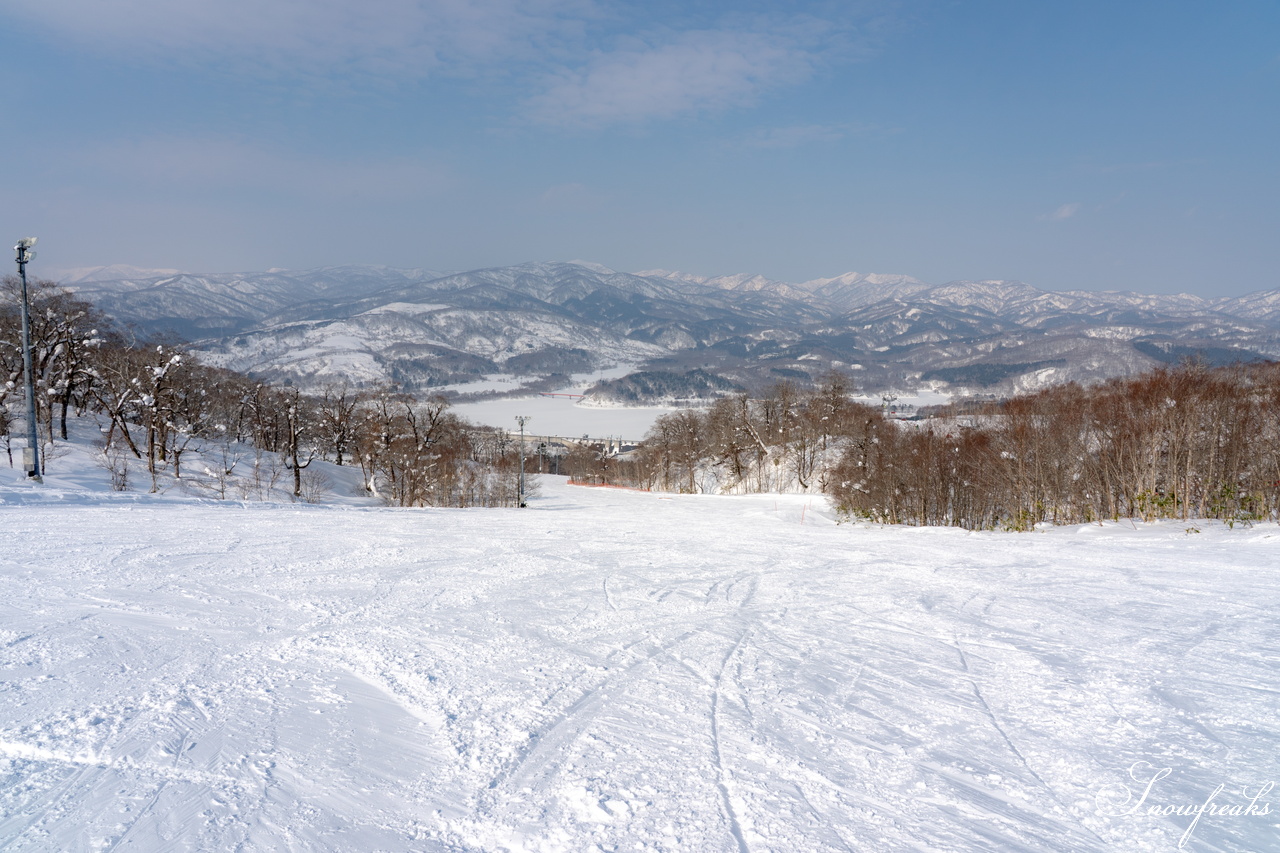 今金町ピリカスキー場｜札幌から車で約３時間。少し足を延ばしてでも、シーズン中に一度は訪れたい SNOW Freaks お気に入りの道南ローカルゲレンデ♪